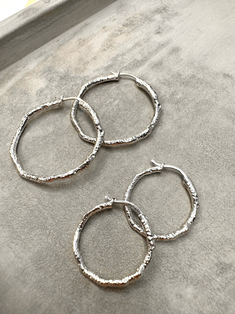 Ørering hoops fra Andcopenhagen Jewelry Icon kollektion i 925 sterlingsølv, model Sicca big.