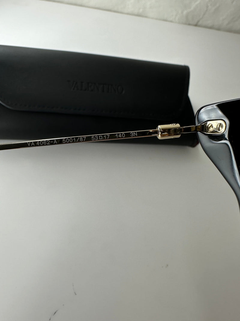 Valentino - Sorte solbriller - Preloved