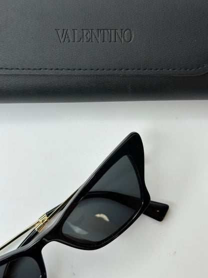 Valentino - Sorte solbriller - Preloved