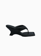 Giaborghini Gia 6 Puffy Thong Mule With Lacquered Wed Black